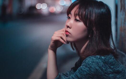 如果利用黑暗效应心理学