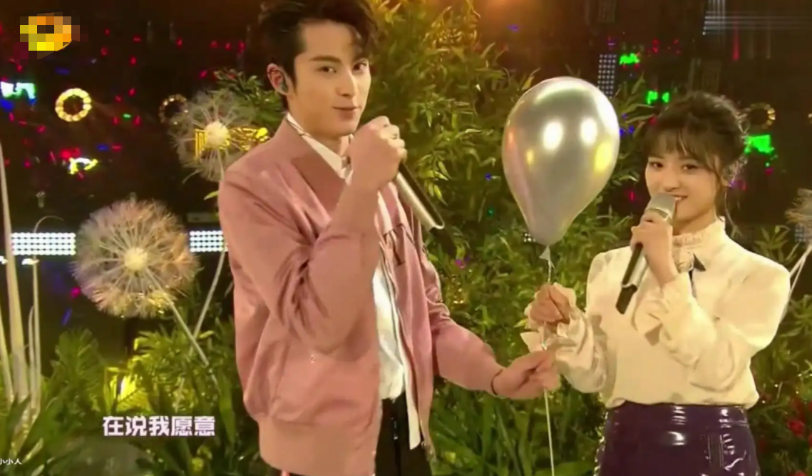 王鹤棣个人资料简介及家世（“脸蛋天才”王鹤棣：19岁让韩国机场瘫痪，他究竟能有多帅？）