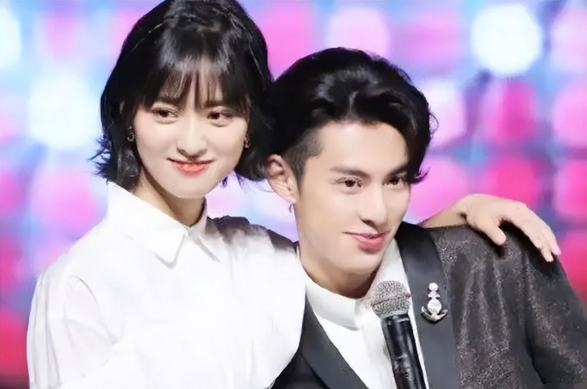 王鹤棣个人资料简介及家世（“脸蛋天才”王鹤棣：19岁让韩国机场瘫痪，他究竟能有多帅？）