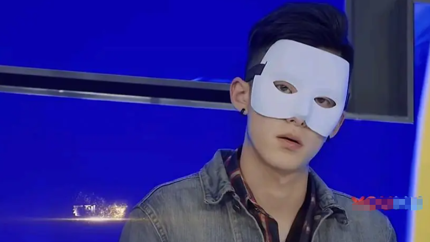 王鹤棣个人资料简介及家世（“脸蛋天才”王鹤棣：19岁让韩国机场瘫痪，他究竟能有多帅？）