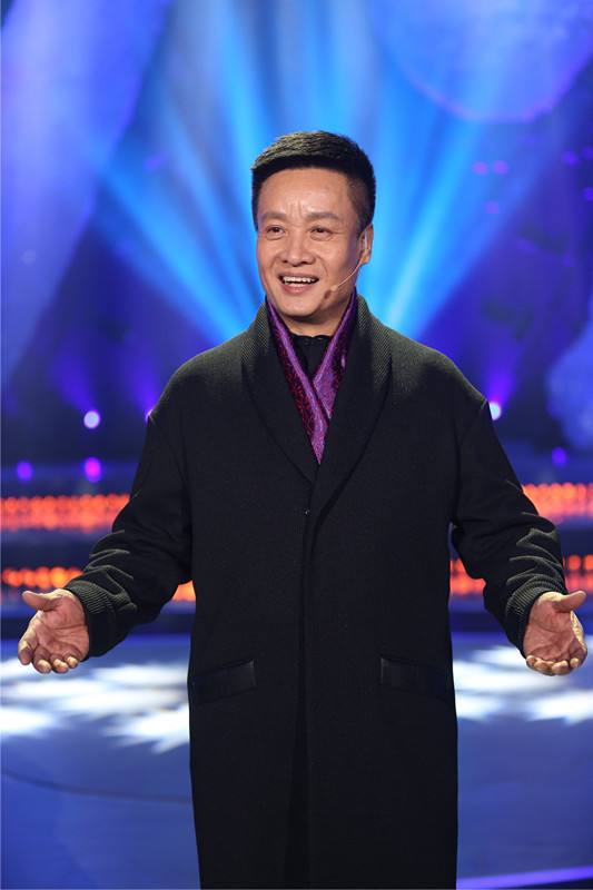 好男人阎维文：陪妻子抗癌33年，女儿嫁进名门，亲家比他还厉害