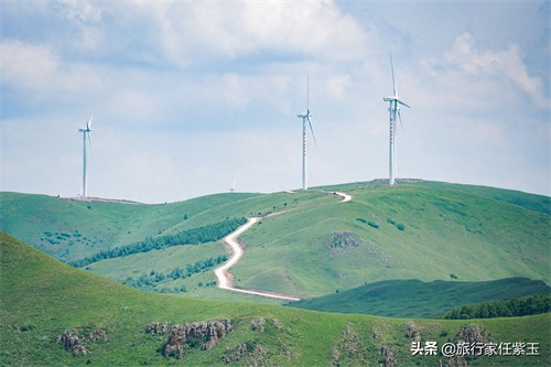 北京周边自驾，海拔1800米高空草原，承德京北第一天路风景像瑞士