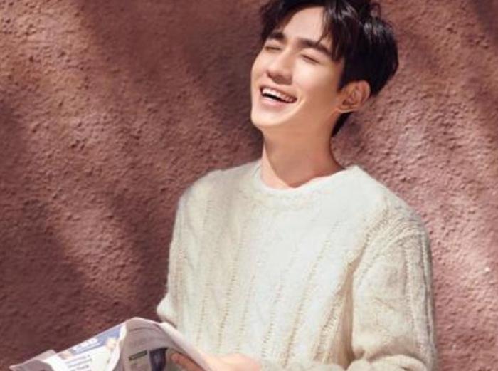 朱一龙家境有多好？小学每周乘飞机去北京，大学爱好一般人不敢想