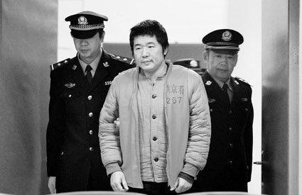 中俄火车大劫案: 一女乘客遭施暴6天, 曾3次妄图自杀解脱