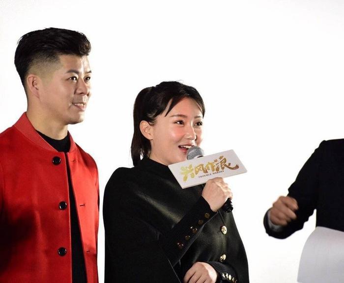 《乡村爱情》中扮演刘英的演员一点都不土，而且漂亮有气质