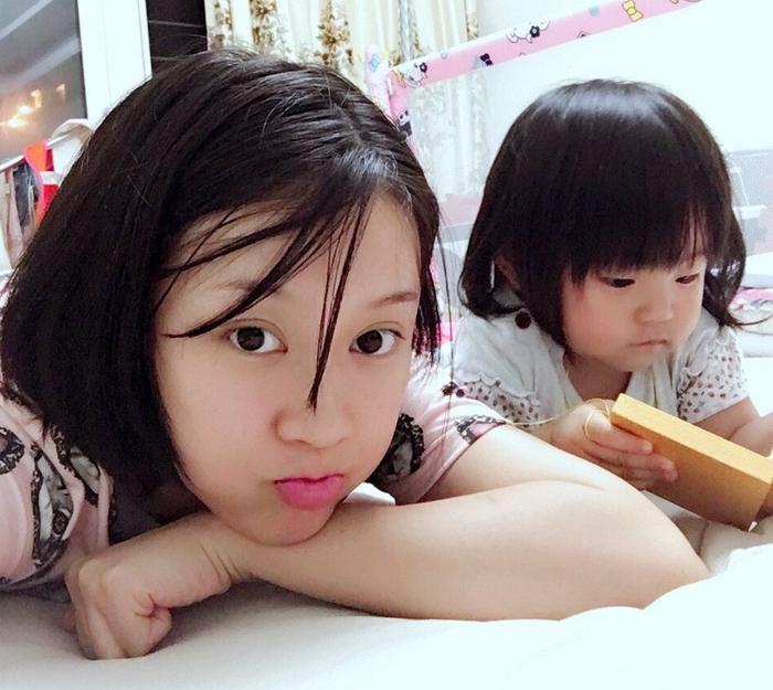 《乡村爱情》中扮演刘英的演员一点都不土，而且漂亮有气质