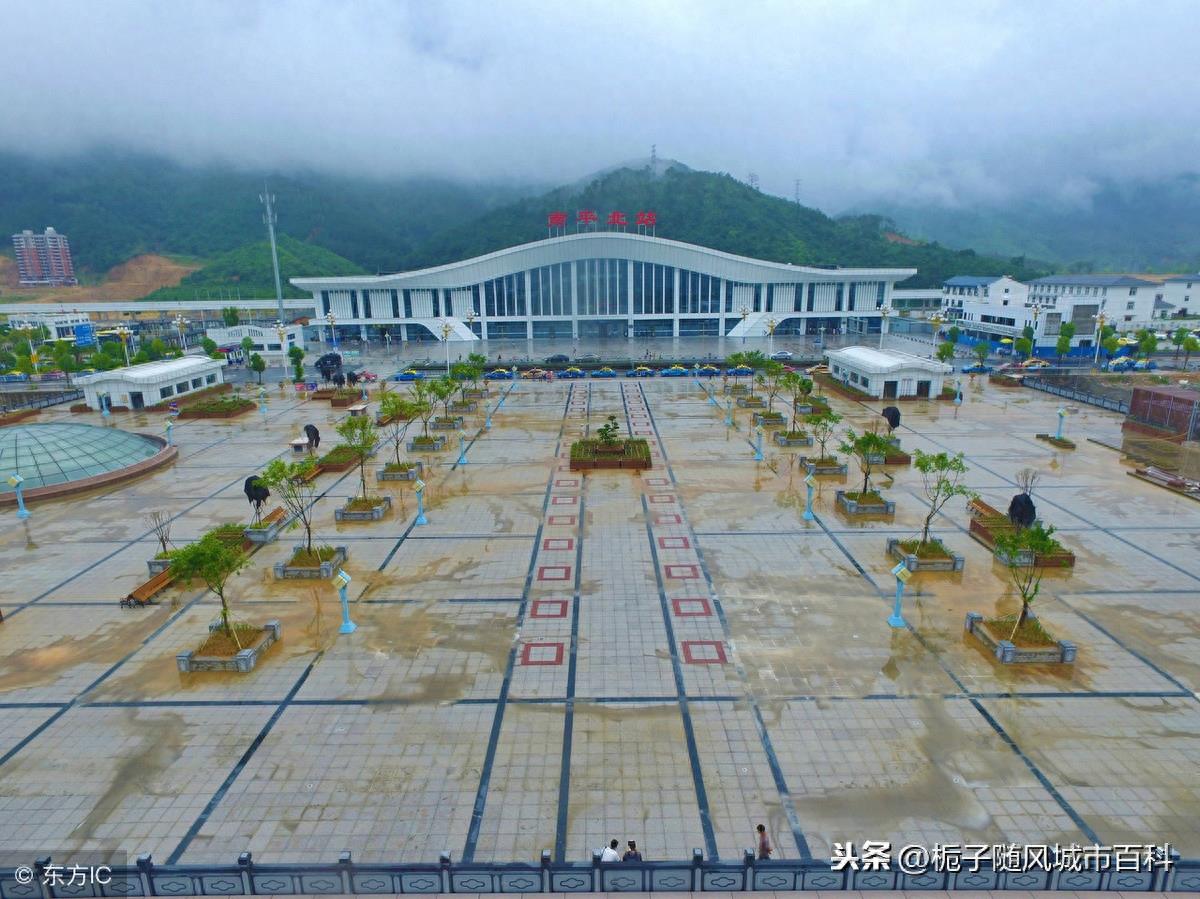 闽北高速铁路“十字路口”——南平北站