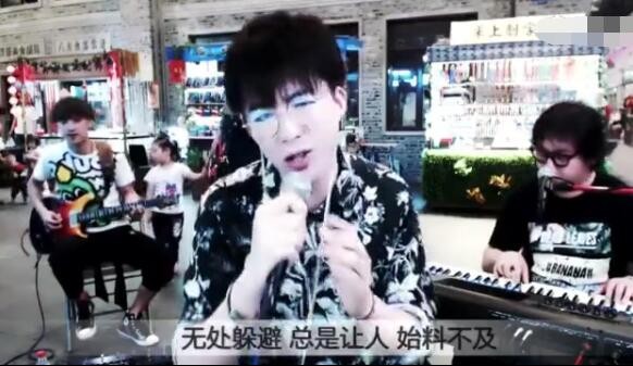 为什么小洲只是火了那么一小段时间 小洲进阶大主播却半路蹦出个文儿