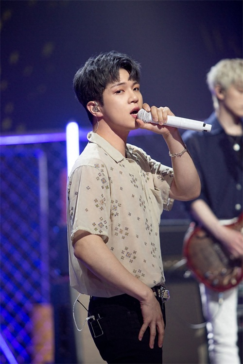 N.Flying 网上演唱会是第一次吧?