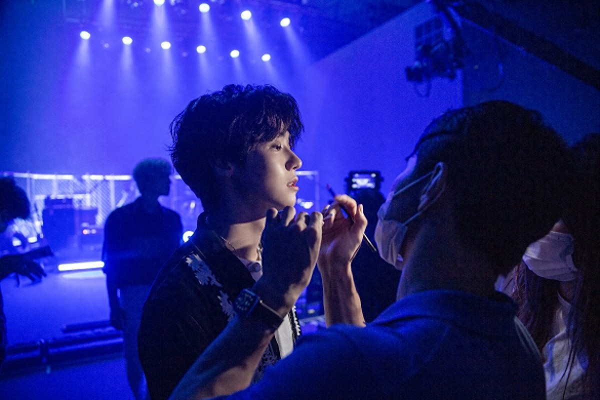 N.Flying 网上演唱会是第一次吧?