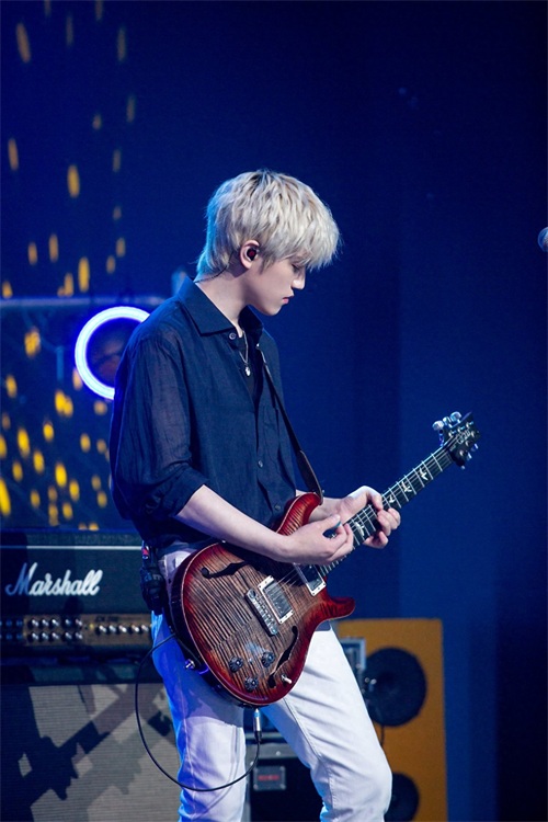 N.Flying 网上演唱会是第一次吧?