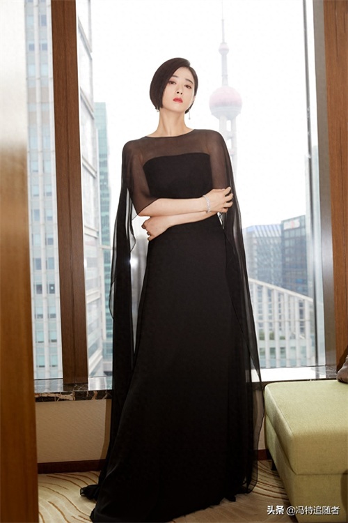 蒋欣，1983年5月出生，凭借《甄嬛传》“华妃”一角赢得广泛关注