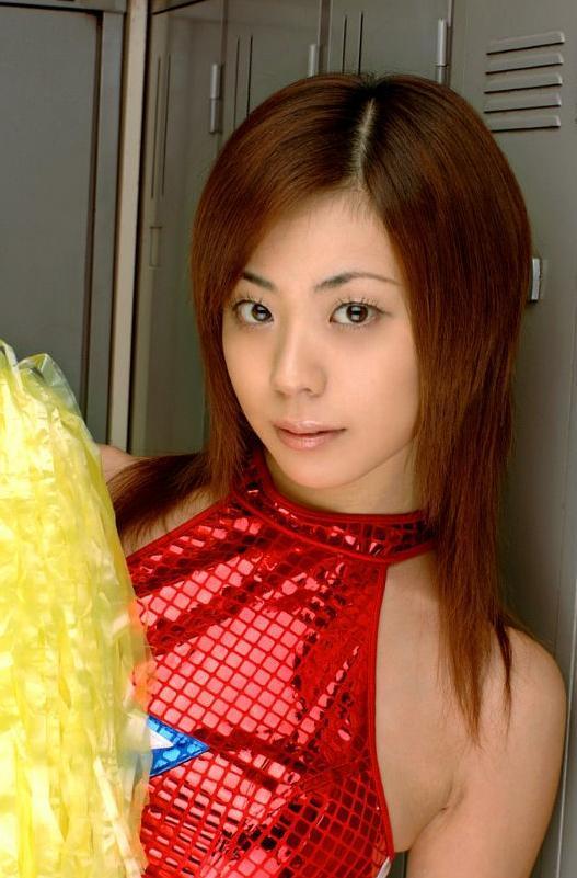 爱田奈奈个人资料写真作品