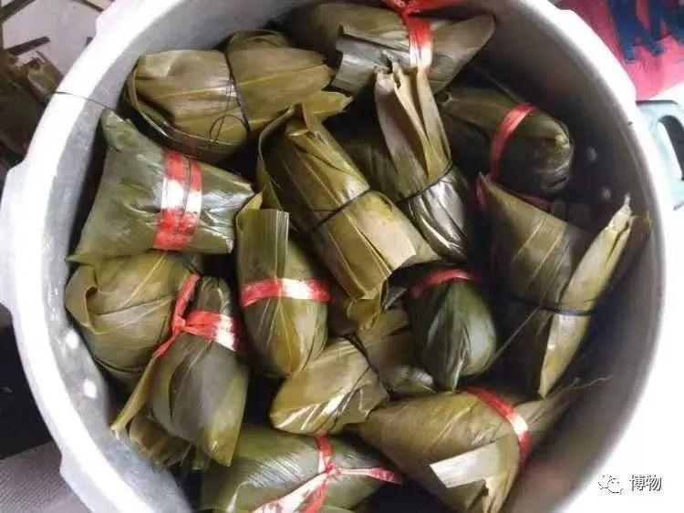 芦苇叶和箬叶包粽子哪个更香(芦苇叶为何比箬叶贵)