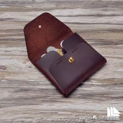 手工皮包制作教程 教你做一些实用又简单的零钱包、手机包