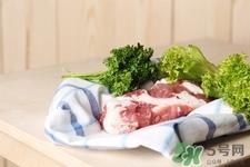 生肉脏了怎么洗才干净?千万不要在水龙头下冲洗 生肉脏了怎么洗才干净?千万不要在水龙头下冲洗