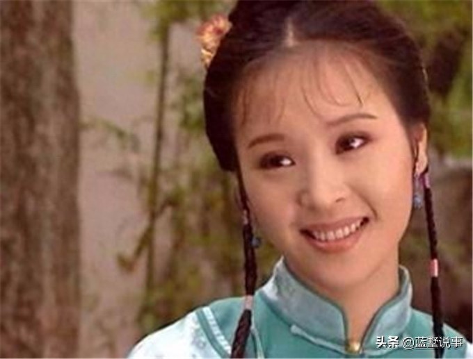 她演完可爱蓝齐格格走红后为啥息影了？她的名字还是孙道临起的