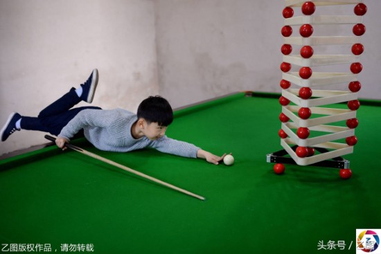 曾经的台球神童汪乌卡已7岁，曾与亨得利丁俊晖等大师过招